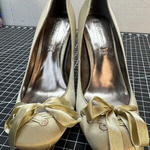 Gold Satin High Heels With Bow Detail & Leather Sole BCBGMaxAzria Size 9